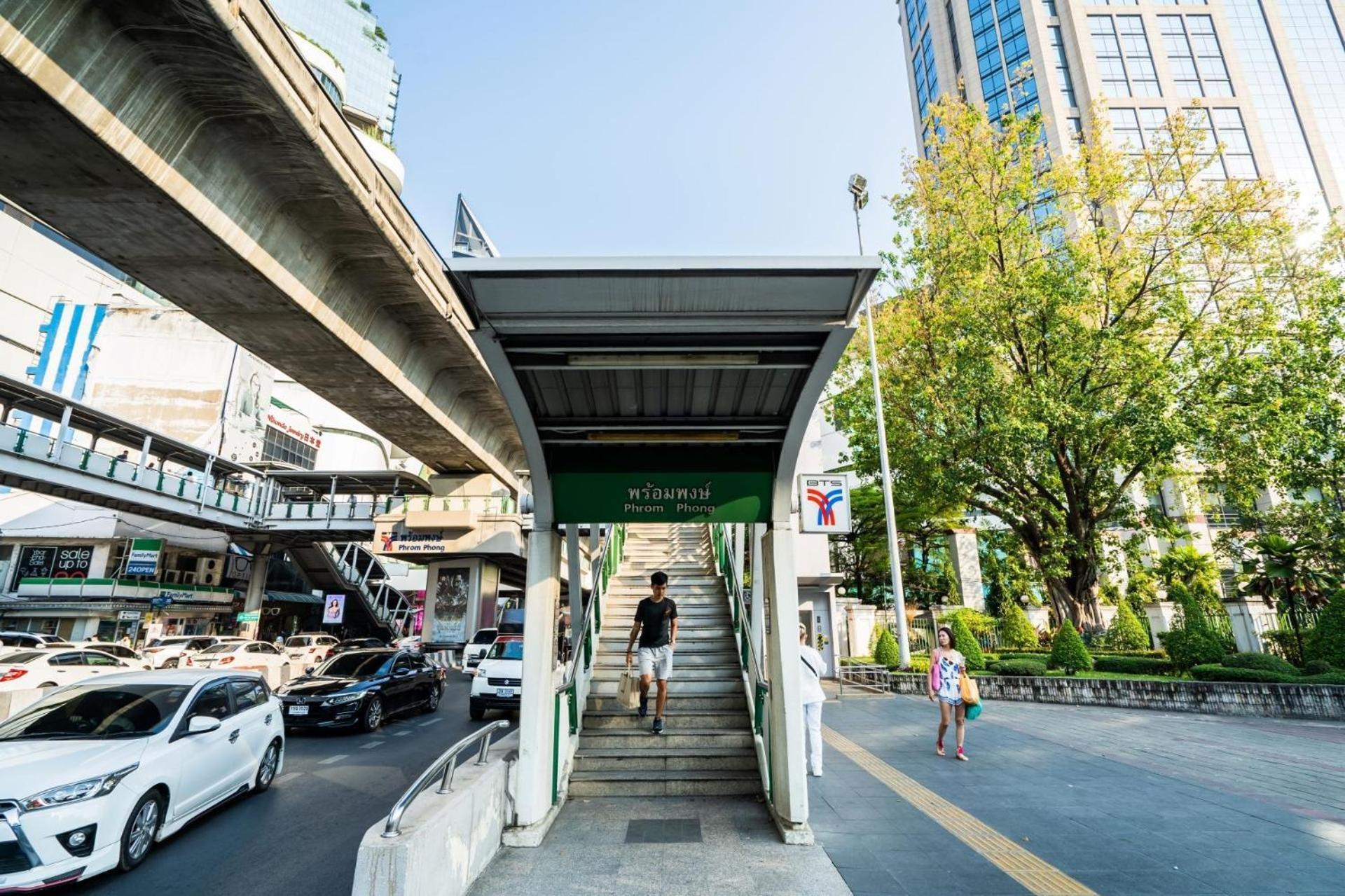 Go Inn Thonglor 23 โกอินน์ ทองหล่อ 23 X Bangkok Exterior foto